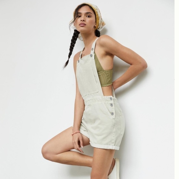 Anthropologie Overalls Pilco Relaxed Short Overalls NWOT Size 30 - Picture 1 of 8